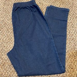 NWOT Denim jeggings super stretch size 12 petite